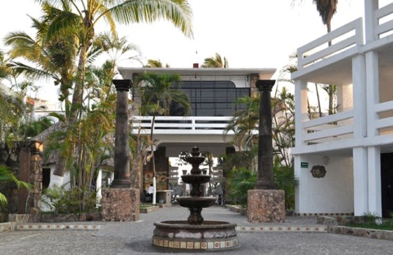 Asadores Marparaiso Queen Acapulco