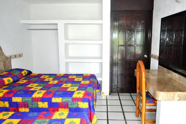 Canadian Resorts Acapulco